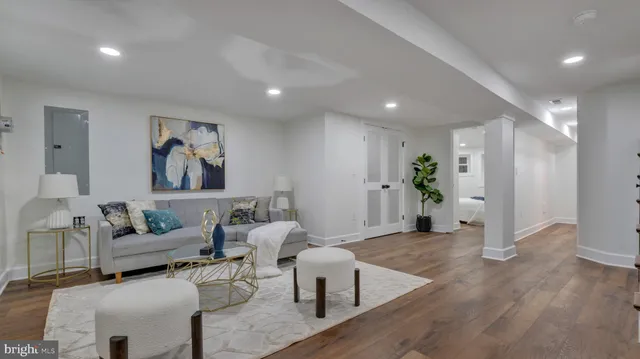 $1,269,999 | 607 K Street Northeast, Washington, DC 20002