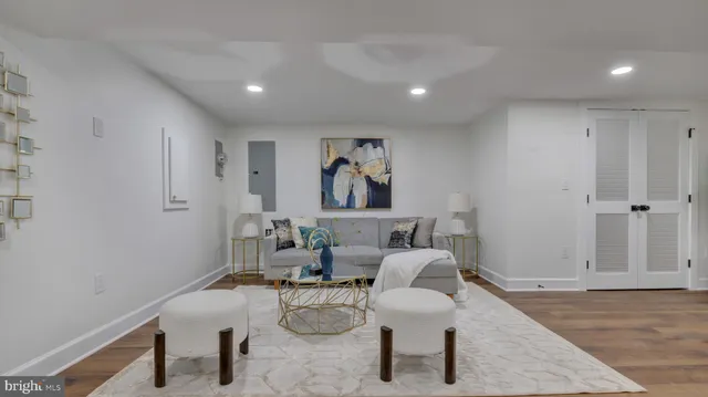 $1,269,999 | 607 K Street Northeast, Washington, DC 20002