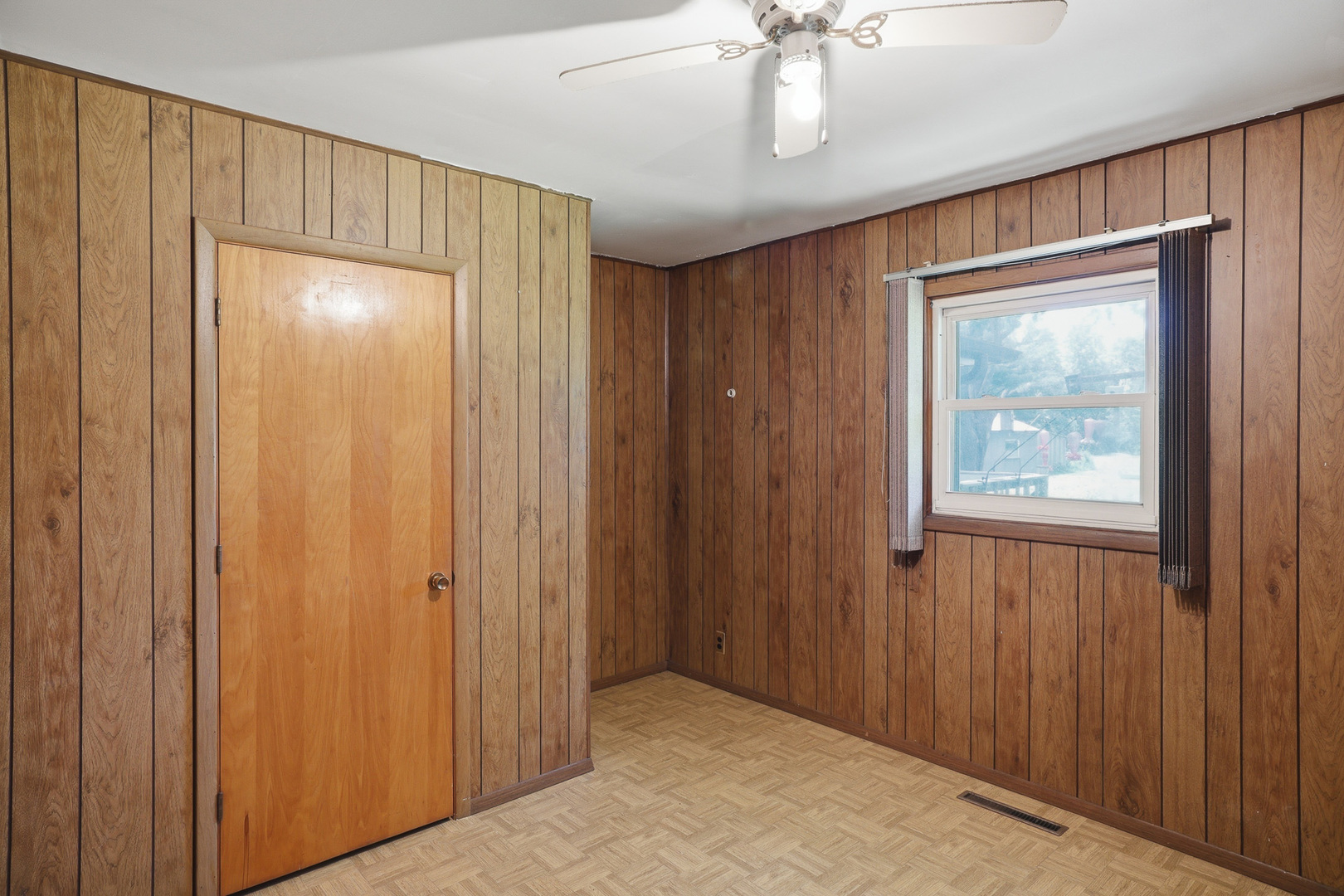 30399 Prairie Road Rock Falls, IL 61071 - Photo 13 of 27