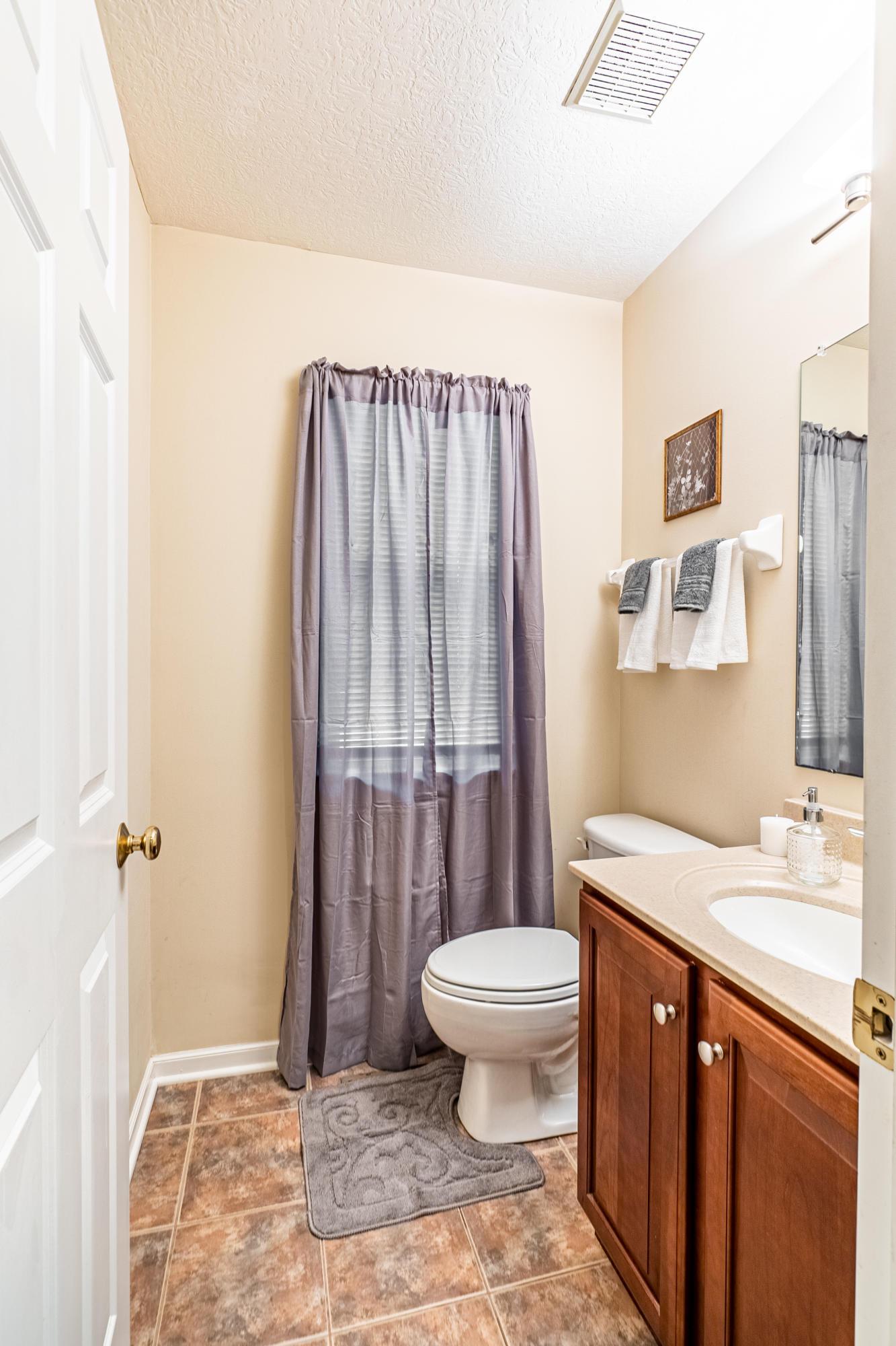 135 Rivers Edge Way Columbus, OH 43230 - Photo 15 of 25