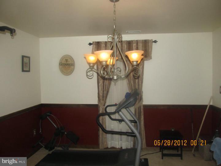 22 Wakefield Road Atco, NJ 08004 - Photo 8 of 18 Dining Room