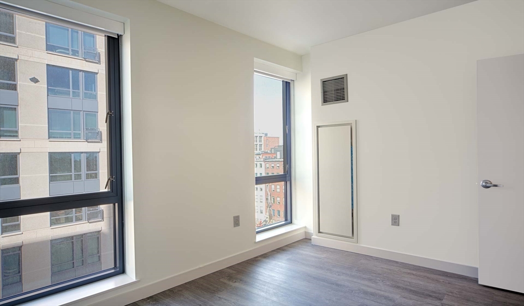 1 Canal Street, Unit 514 Boston, MA 02114 - Photo 4 of 12