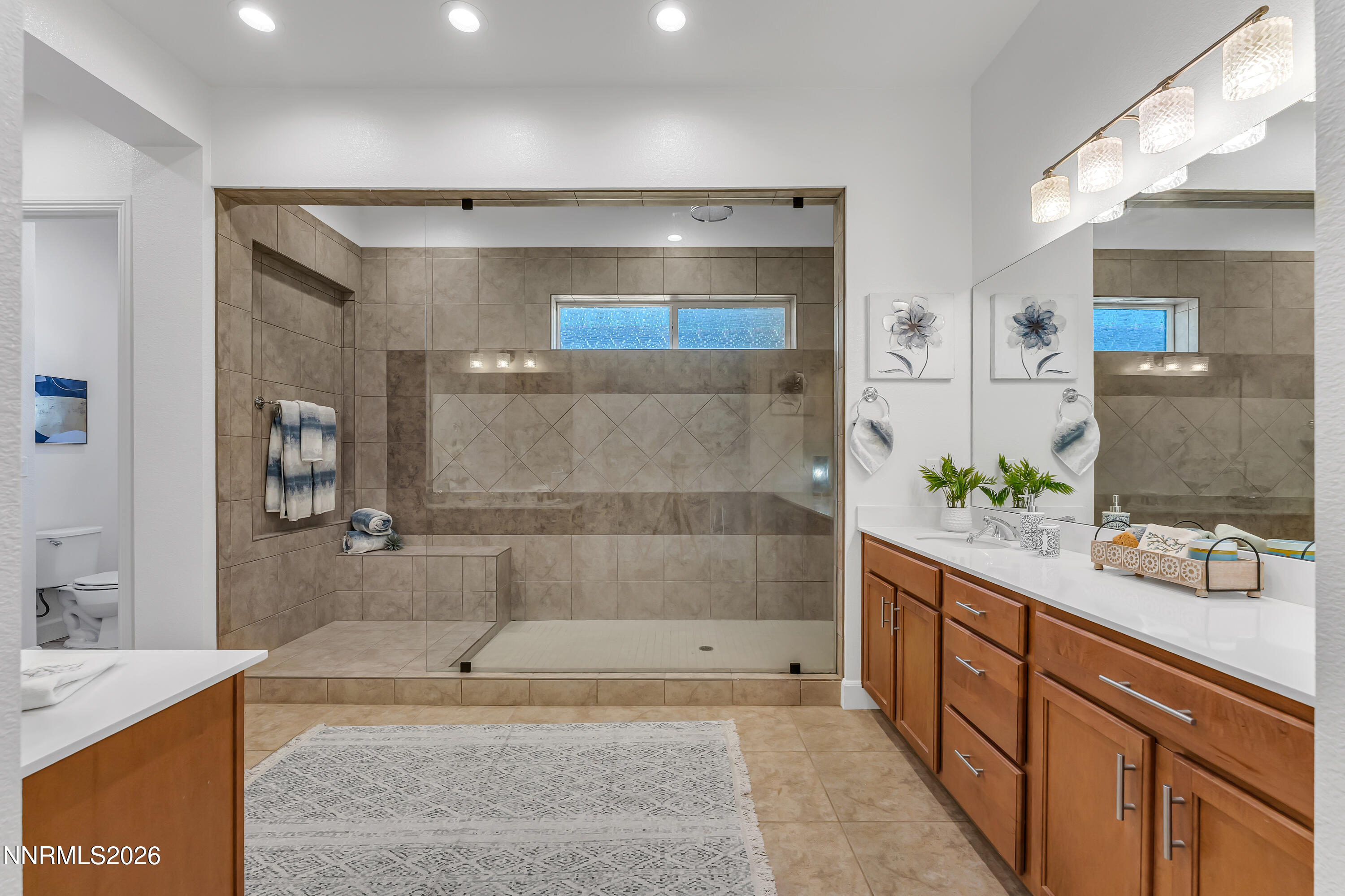 9728 Silverspar Street Reno, NV 89521 - Photo 15 of 42 Primary bath