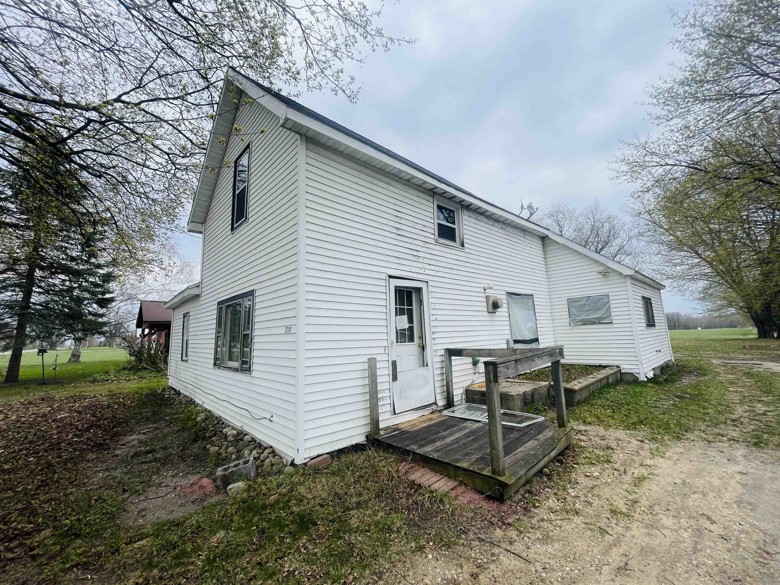 8249 South Lucas Road McBain, MI 49657 - Photo 37 of 37 1910379-36.JPG