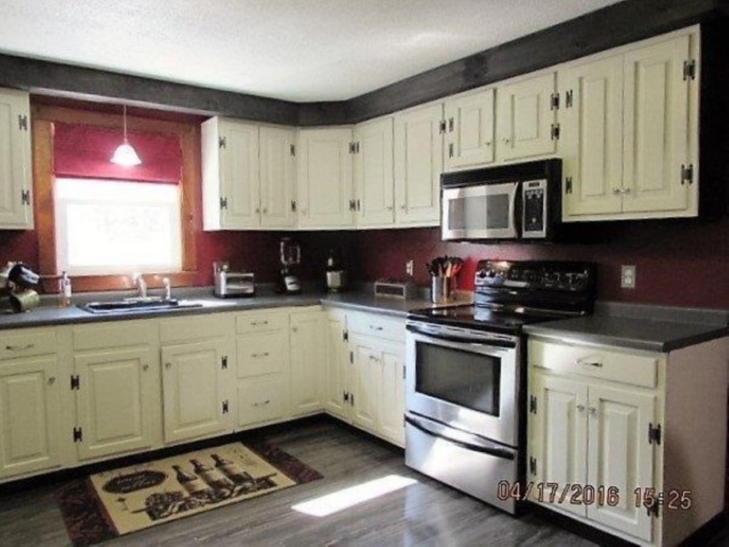 57 Reservoir Road Northfield, NH 03276 - Photo 11 of 36