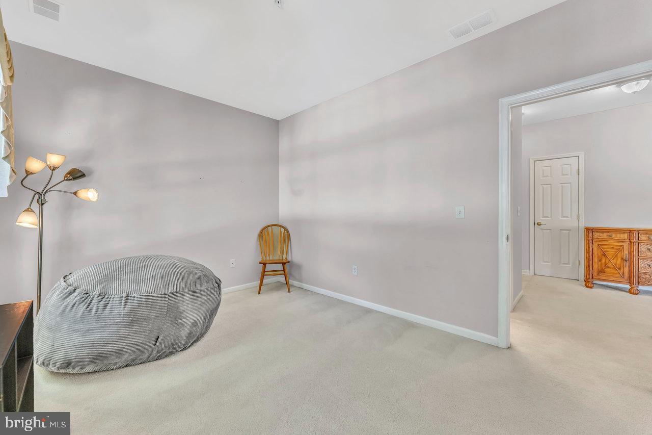 91 Kyle Way Ewing, NJ 08628 - Photo 23 of 35