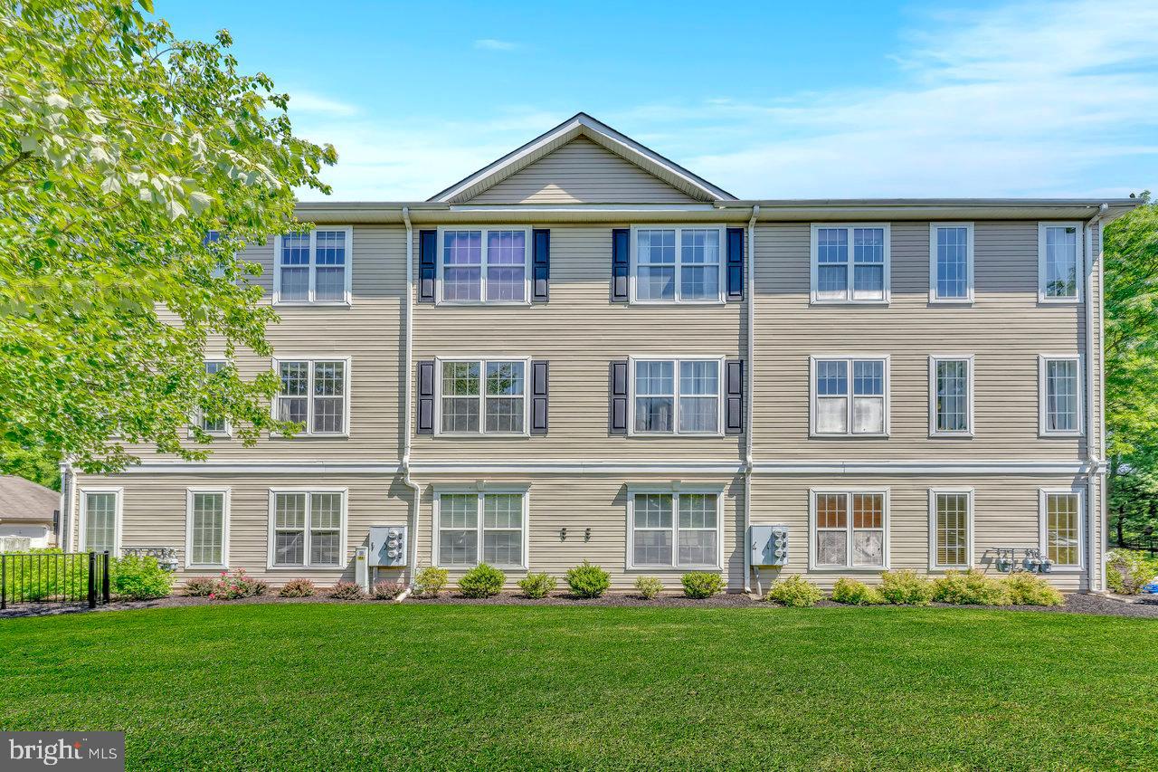 91 Kyle Way Ewing, NJ 08628 - Photo 33 of 35