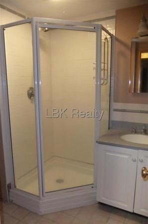 68 Walnut Hill Road Newton, MA 02461 - Photo 15 of 18