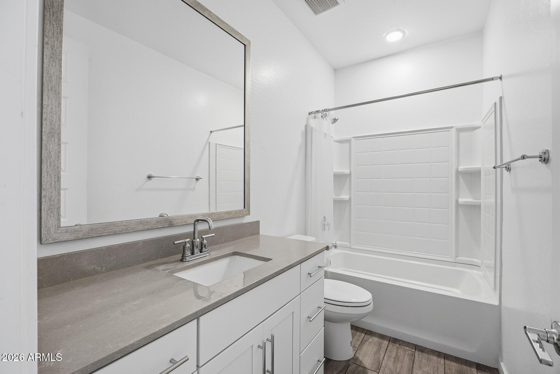2300 East Ridgewood Lane Gilbert, AZ 85298 - Photo 22 of 50 Full Bath #2