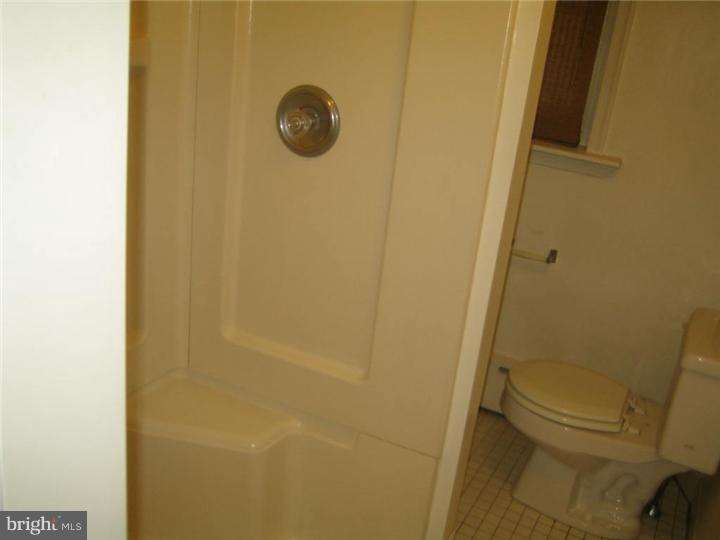 419 Rector Street Philadelphia, PA 19128 - Photo 6 of 12 Gallery Image 6