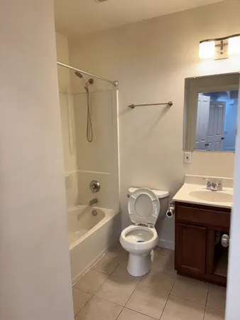 $1,650 | 805 Washington Boulevard, Unit A, Baltimore, MD 21230