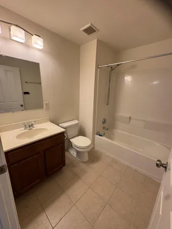 $1,650 | 805 Washington Boulevard, Unit A, Baltimore, MD 21230