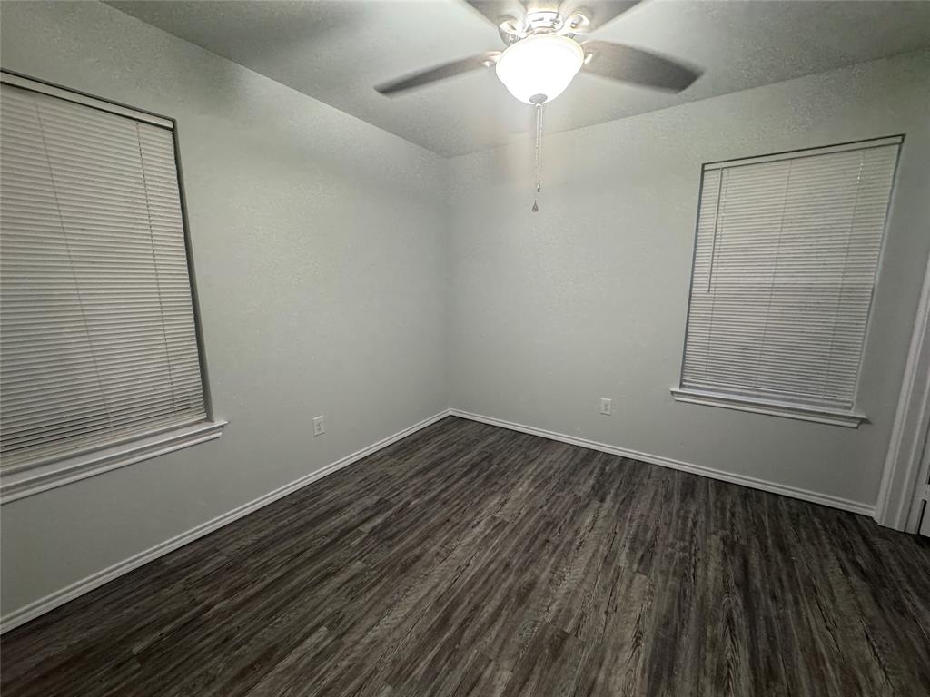 800 Sycamore Street, Unit 106 Commerce, TX 75428 - Photo 6 of 9