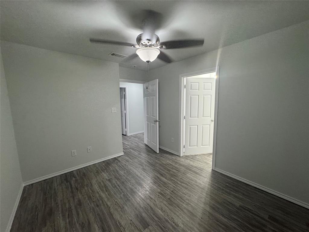 800 Sycamore Street, Unit 106 Commerce, TX 75428 - Photo 8 of 9