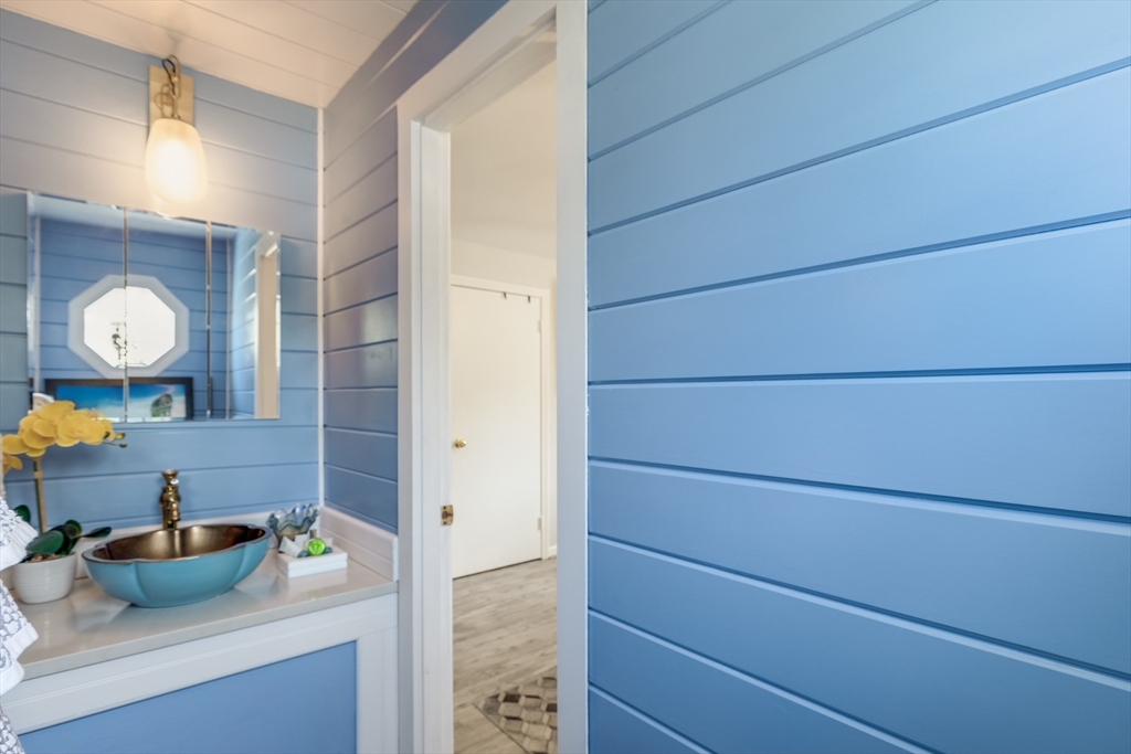 20 Brigantine Avenue Barnstable, MA 02655 - Photo 14 of 42