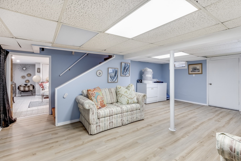 20 Brigantine Avenue Barnstable, MA 02655 - Photo 19 of 42