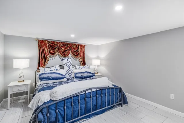 $2,800 | 20 Brigantine Avenue, Barnstable, MA 02655