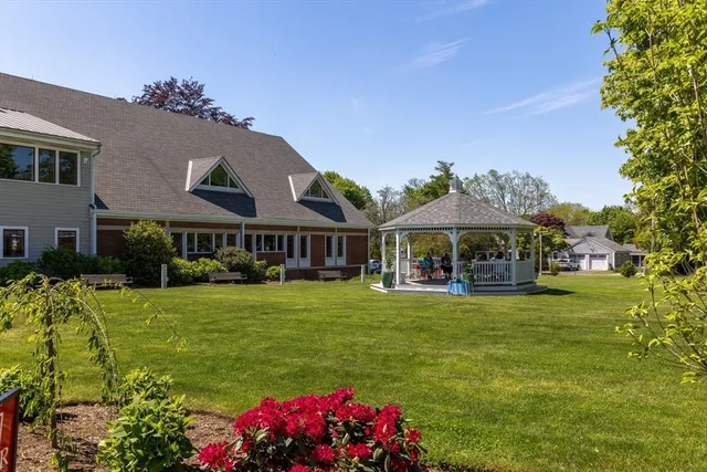 $2,800 | 20 Brigantine Avenue, Barnstable, MA 02655