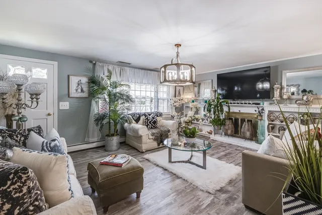 $2,800 | 20 Brigantine Avenue, Barnstable, MA 02655