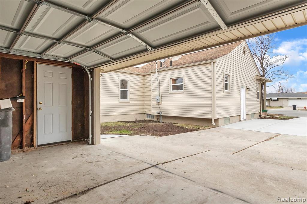 7586 Pelham Road Taylor, MI 48180 - Photo 44 of 46