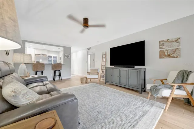 $475,000 | 4110 Catalina Drive, Bradenton, FL 34210