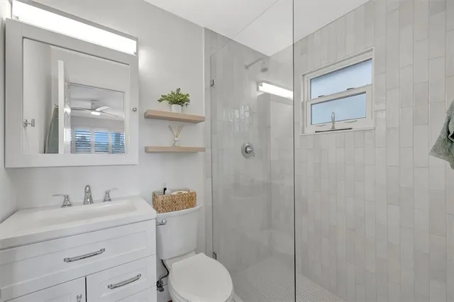 $475,000 | 4110 Catalina Drive, Bradenton, FL 34210