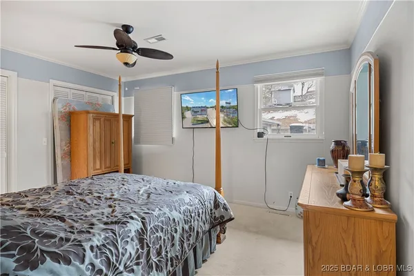 $899,000 | 180 Borders Drive, Lake Ozark, MO 65049