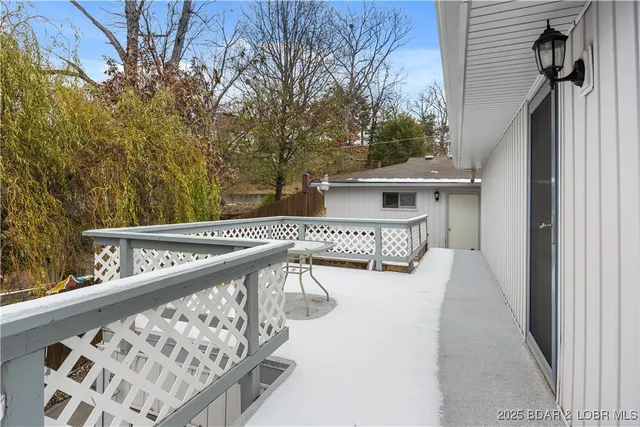 $939,000 | 180 Borders Drive, Lake Ozark, MO 65049