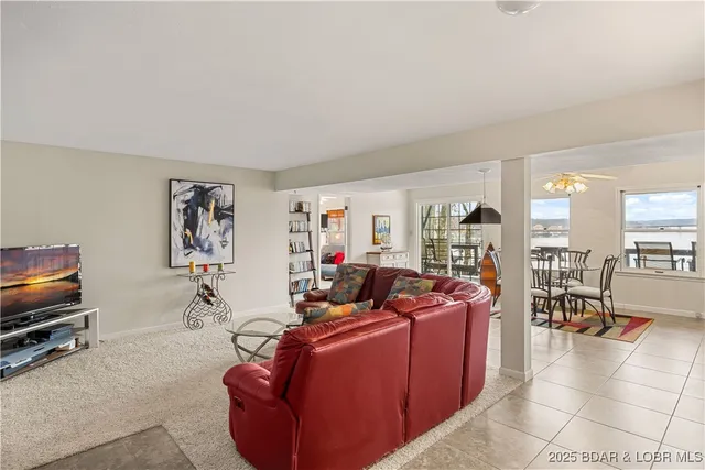 $939,000 | 180 Borders Drive, Lake Ozark, MO 65049