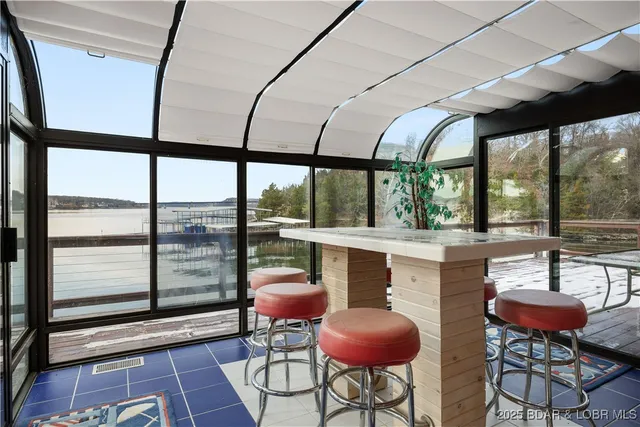 $939,000 | 180 Borders Drive, Lake Ozark, MO 65049