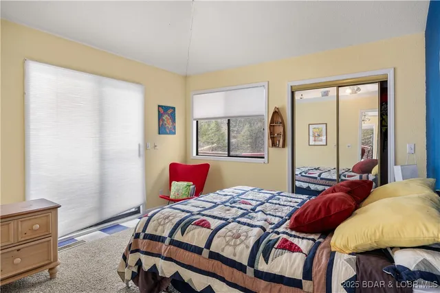 $939,000 | 180 Borders Drive, Lake Ozark, MO 65049