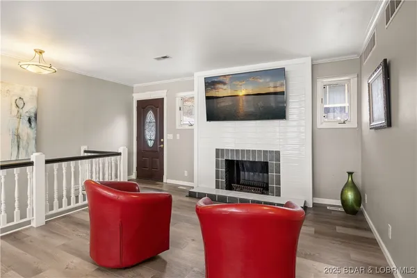 $899,000 | 180 Borders Drive, Lake Ozark, MO 65049