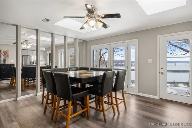 $939,000 | 180 Borders Drive, Lake Ozark, MO 65049