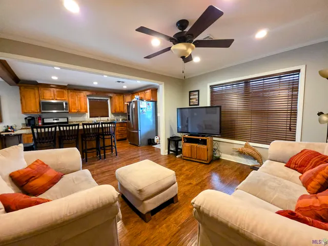 $122,500 | 207 East 2nd Street, Larose, LA 70373