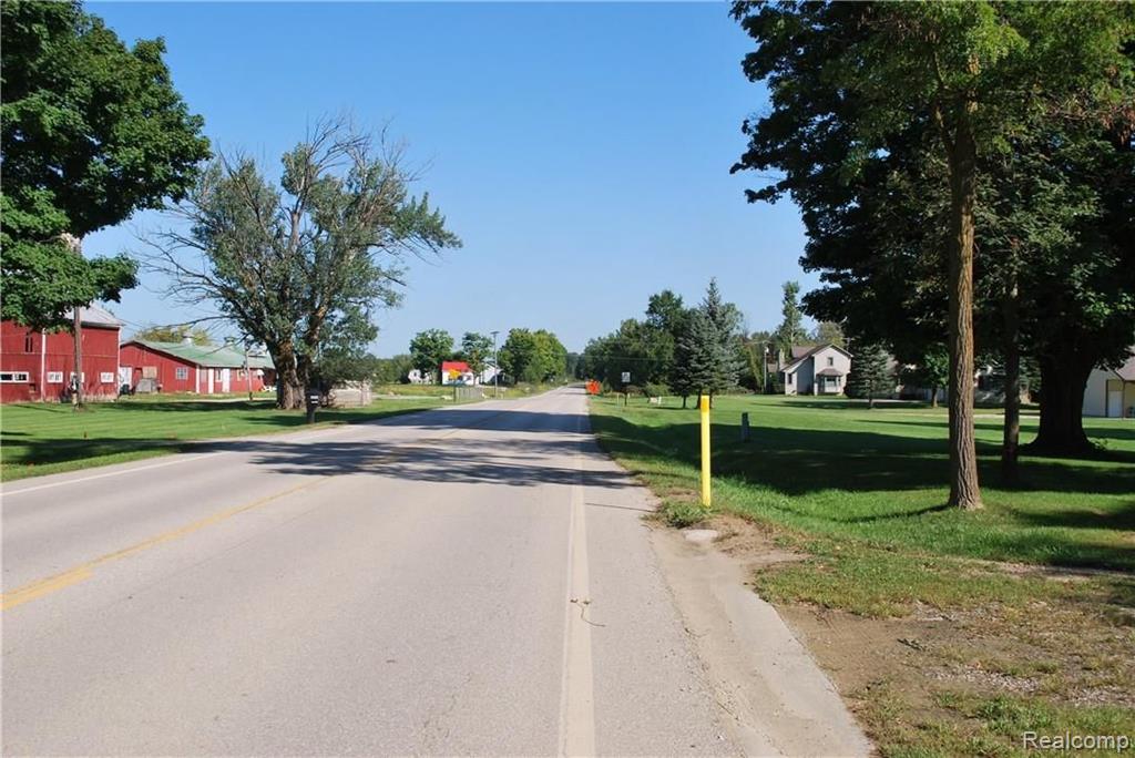 3245 Baldwin Road Metamora, MI 48455 - Photo 12 of 38