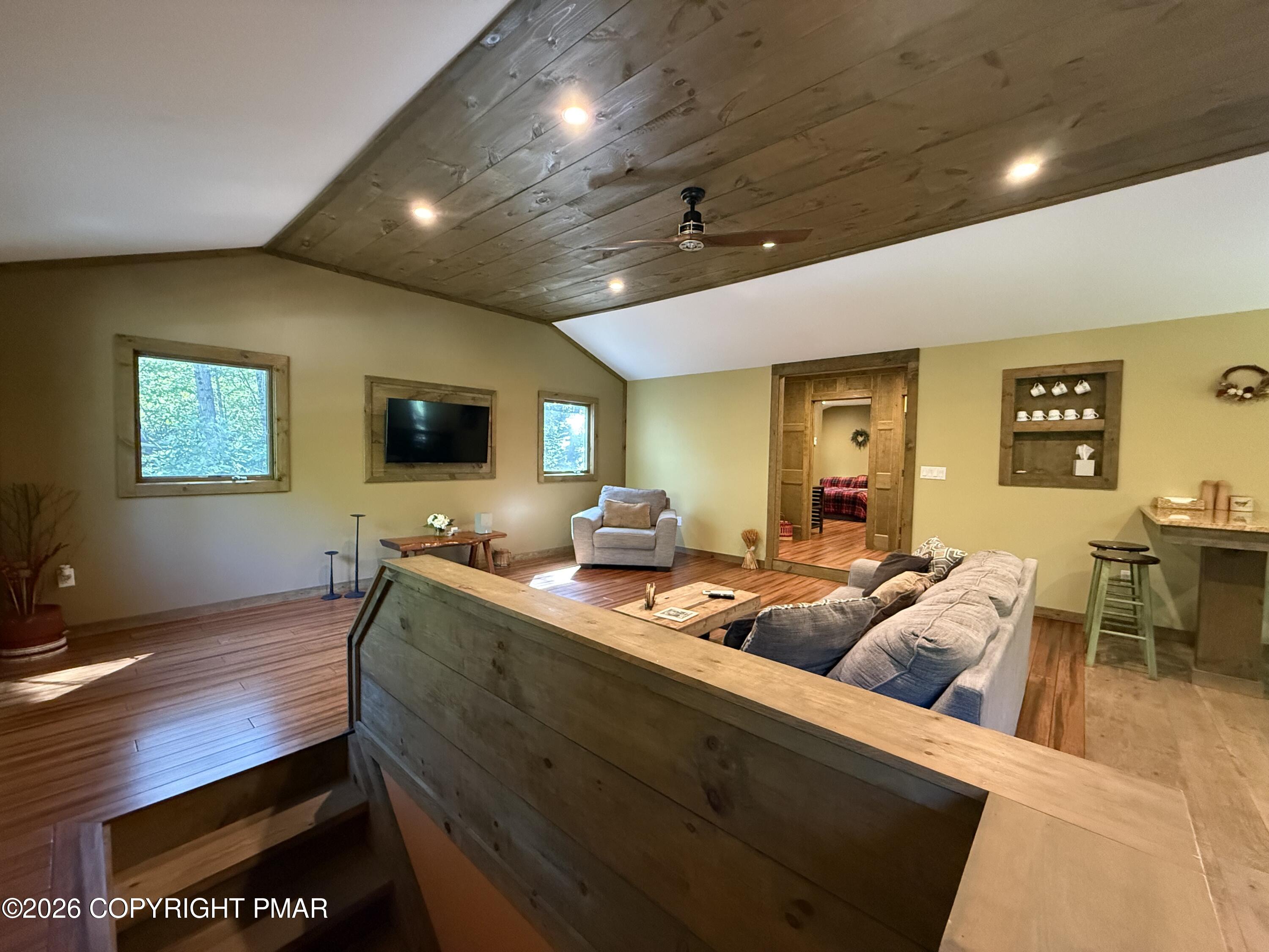 115 Warkes Road Pocono Lake, PA 18347 - Photo 18 of 29 18