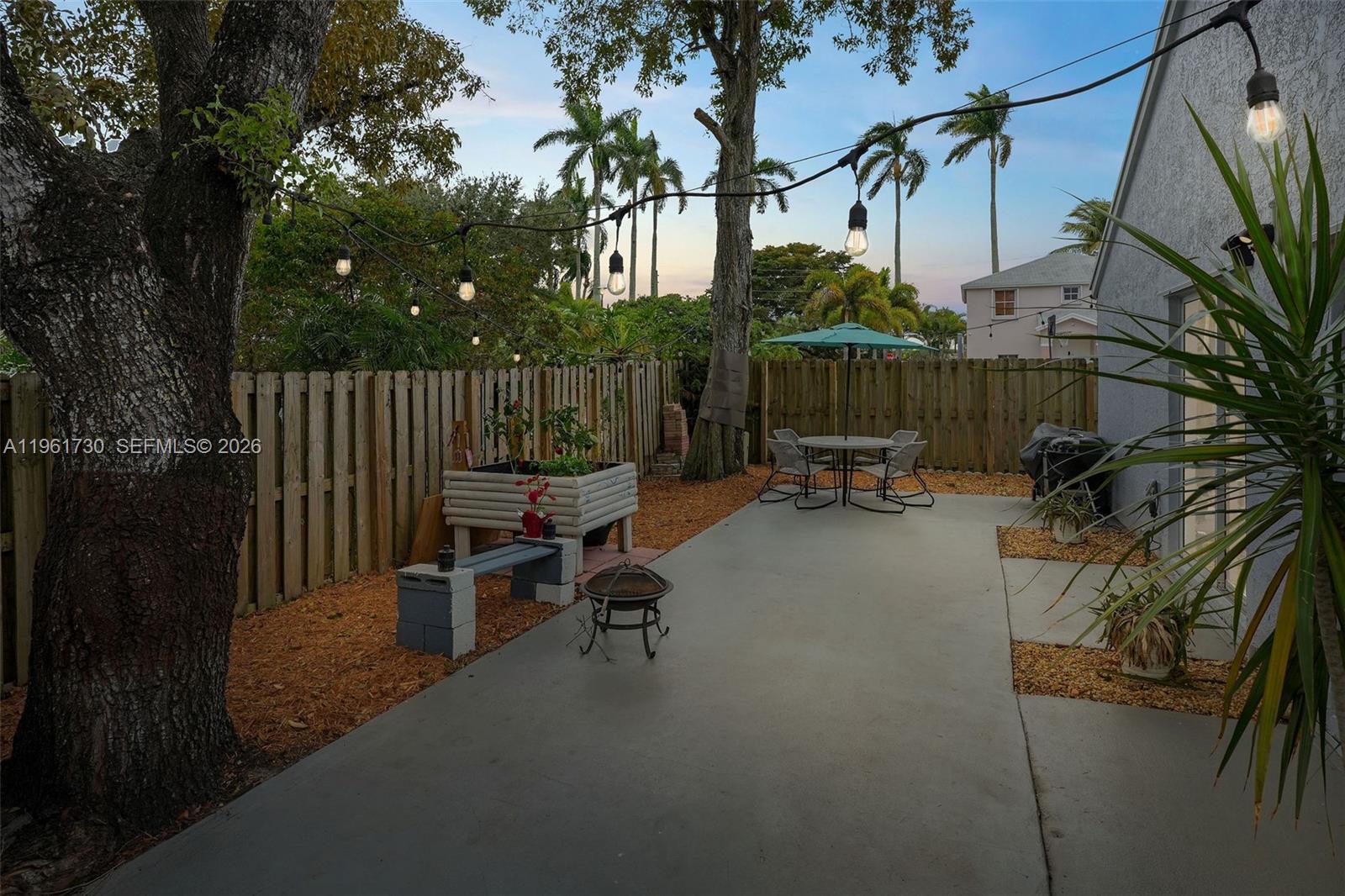 4444 Southwest 72nd Terrace Davie, FL 33314 - Photo 25 of 31