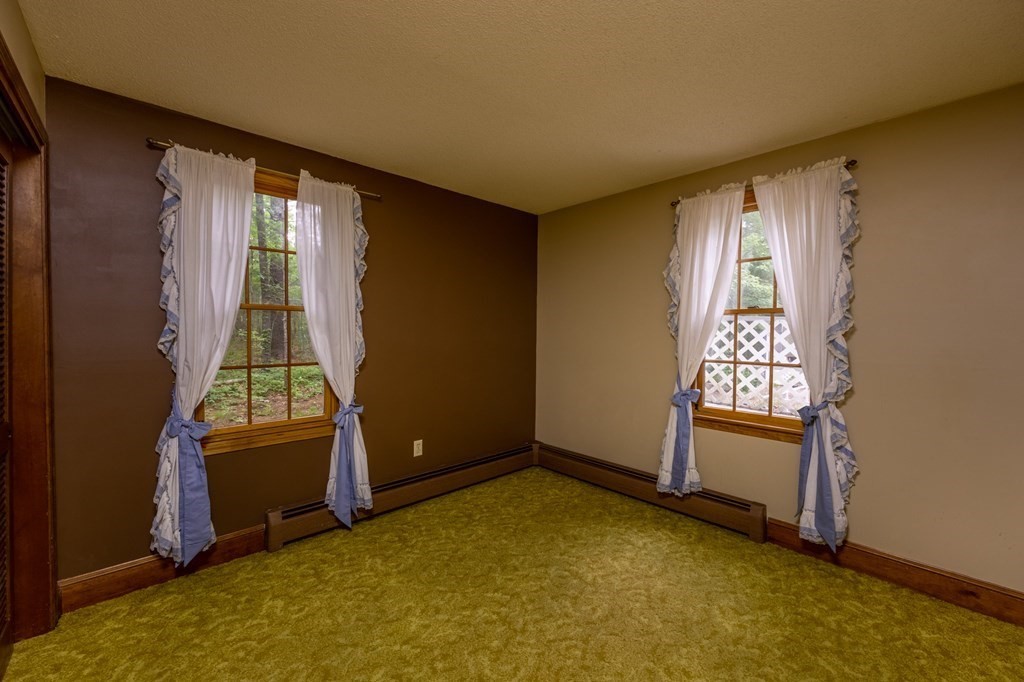 658 Middle Road Acushnet, MA 02743 - Photo 13 of 32 an empty room with windows