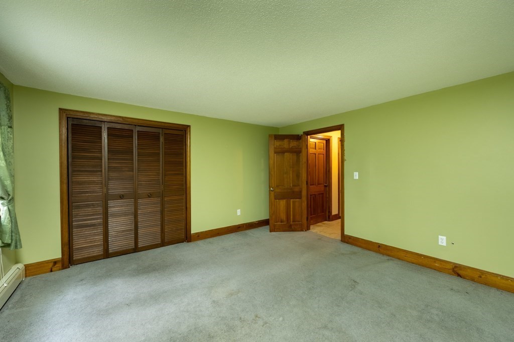 658 Middle Road Acushnet, MA 02743 - Photo 16 of 32 an empty room with walk in closet