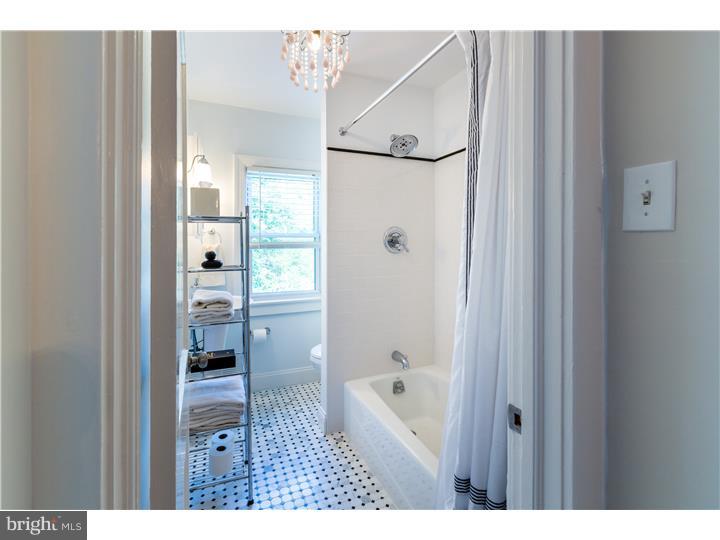 216 Rockingham Road Bryn Mawr, PA 19010 - Photo 17 of 23 Bathroom