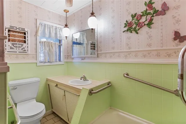 $350,000 | 629 Big Pasture Road, Lake Charles, LA 70607