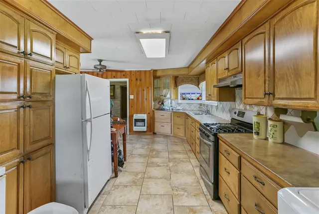 $350,000 | 629 Big Pasture Road, Lake Charles, LA 70607