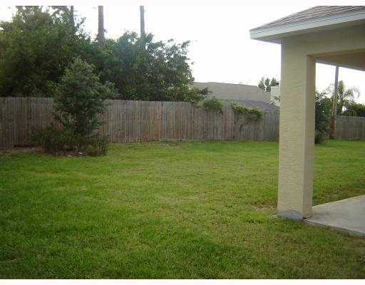 2806 Southwest Seaside Road Port St. Lucie, FL 34953 - Photo 10 of 13 Additional Photo
