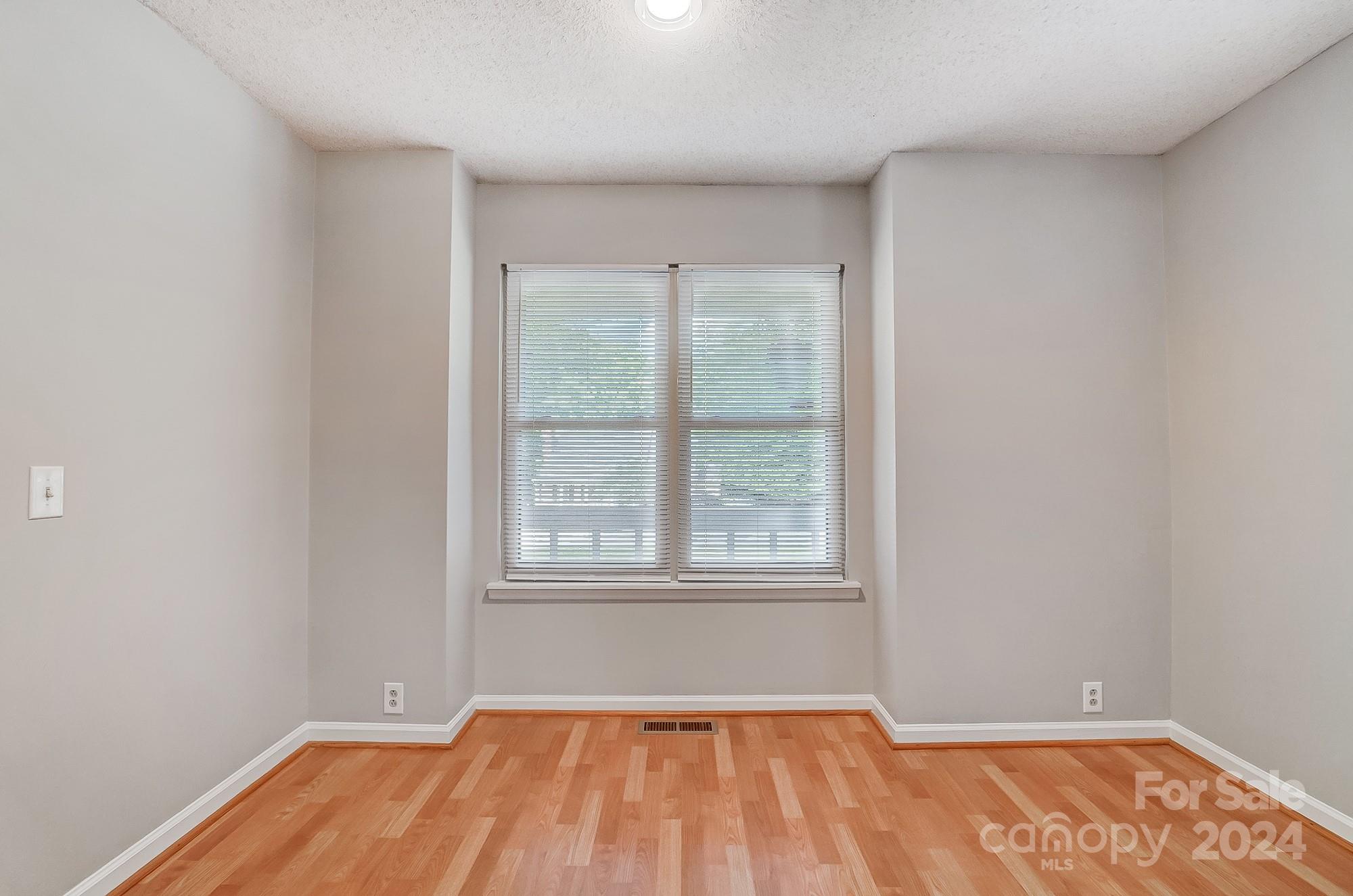 6510 Patchwork Circle Charlotte, NC 28270 - Photo 17 of 48 an empty room with a window