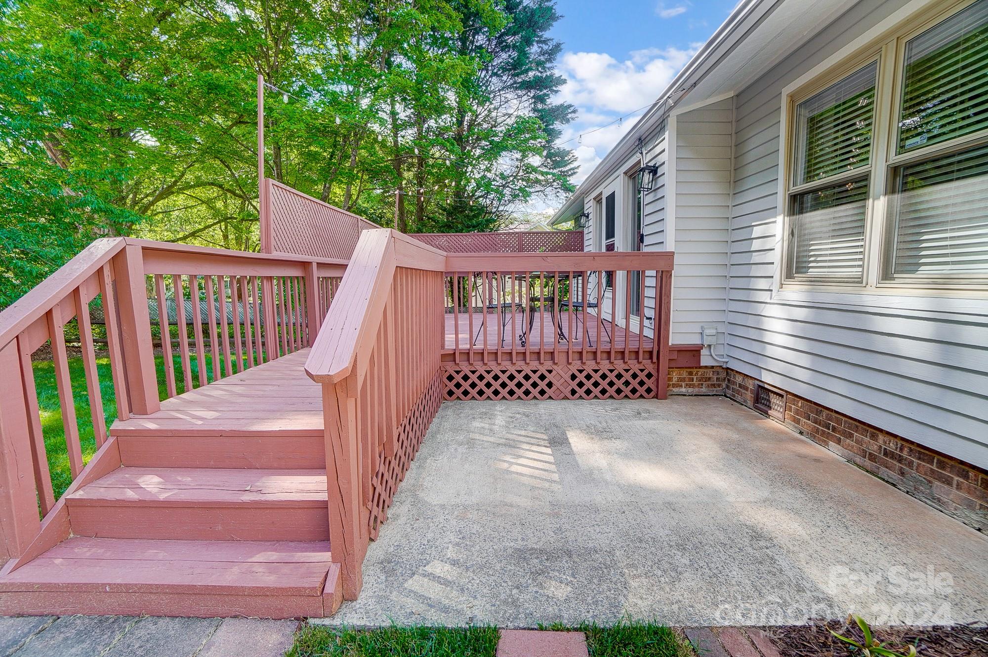 6510 Patchwork Circle Charlotte, NC 28270 - Photo 39 of 48 a view of a backyard with a deck