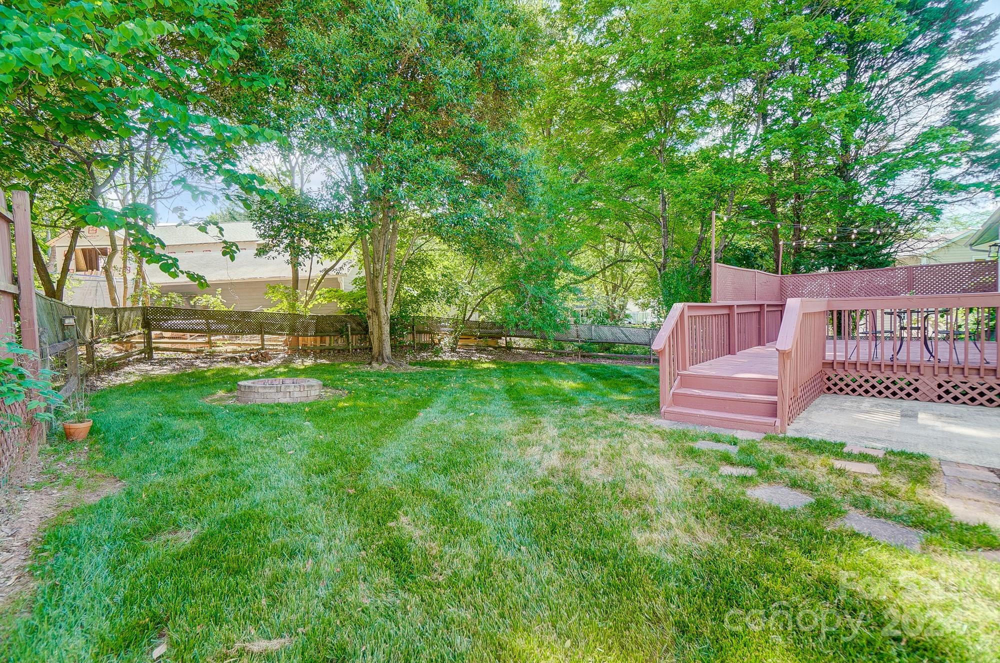 6510 Patchwork Circle Charlotte, NC 28270 - Photo 44 of 48 a view of a chair and table in the garden