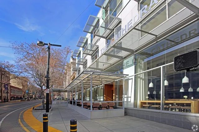 $1,895 | 1020 12th Street, Unit 112, Sacramento, CA 95814