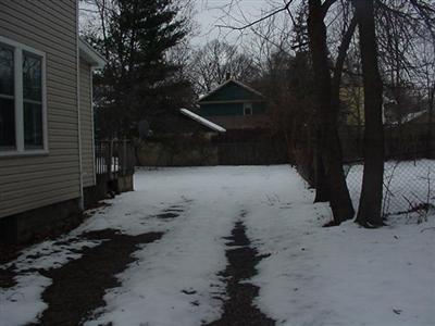1428 Reed Avenue Kalamazoo, MI 49001 - Photo 3 of 13 Additional Photo