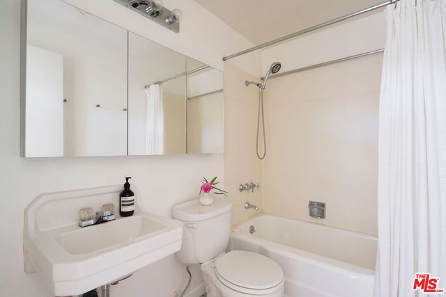 $1,198,000 | 1778 El Rey Road, San Pedro, CA 90732