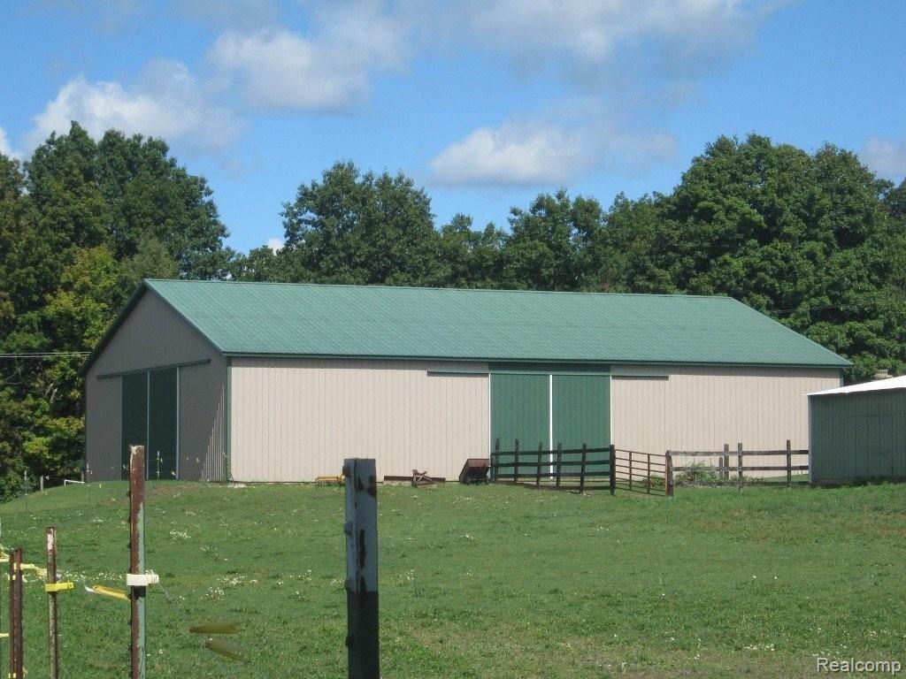 5336 Ostrom Road Attica, MI 48412 - Photo 16 of 24 Indoor arena